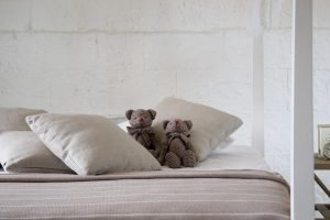 Hockerkussen op maat in verschillende kleuren en stoffen voor persoonlijke interieurinrichting