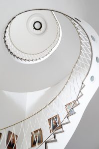 Home Moderne en stijlvolle woonkamer gerenoveerd door interieurarchitect in Oosterhout met aandacht voor detail